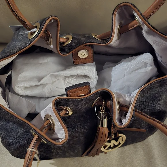 Michael Kors Dark Brown Shoulder Bag with Gold Accents - Picture 4 of 4